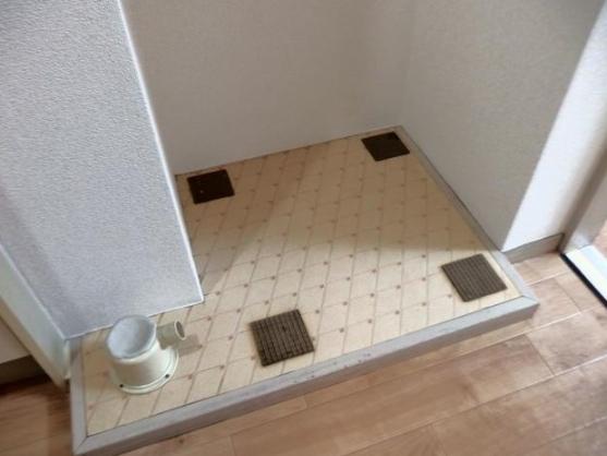 洗面設備　同タイプ別部屋の写真です。