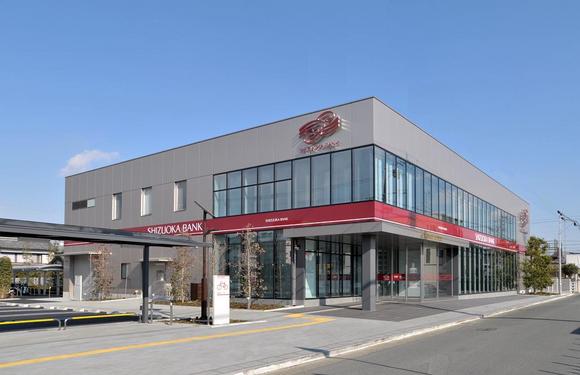 銀行　静岡銀行山下支店（銀行）まで611m