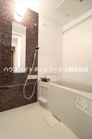 バス・シャワールーム　浴室