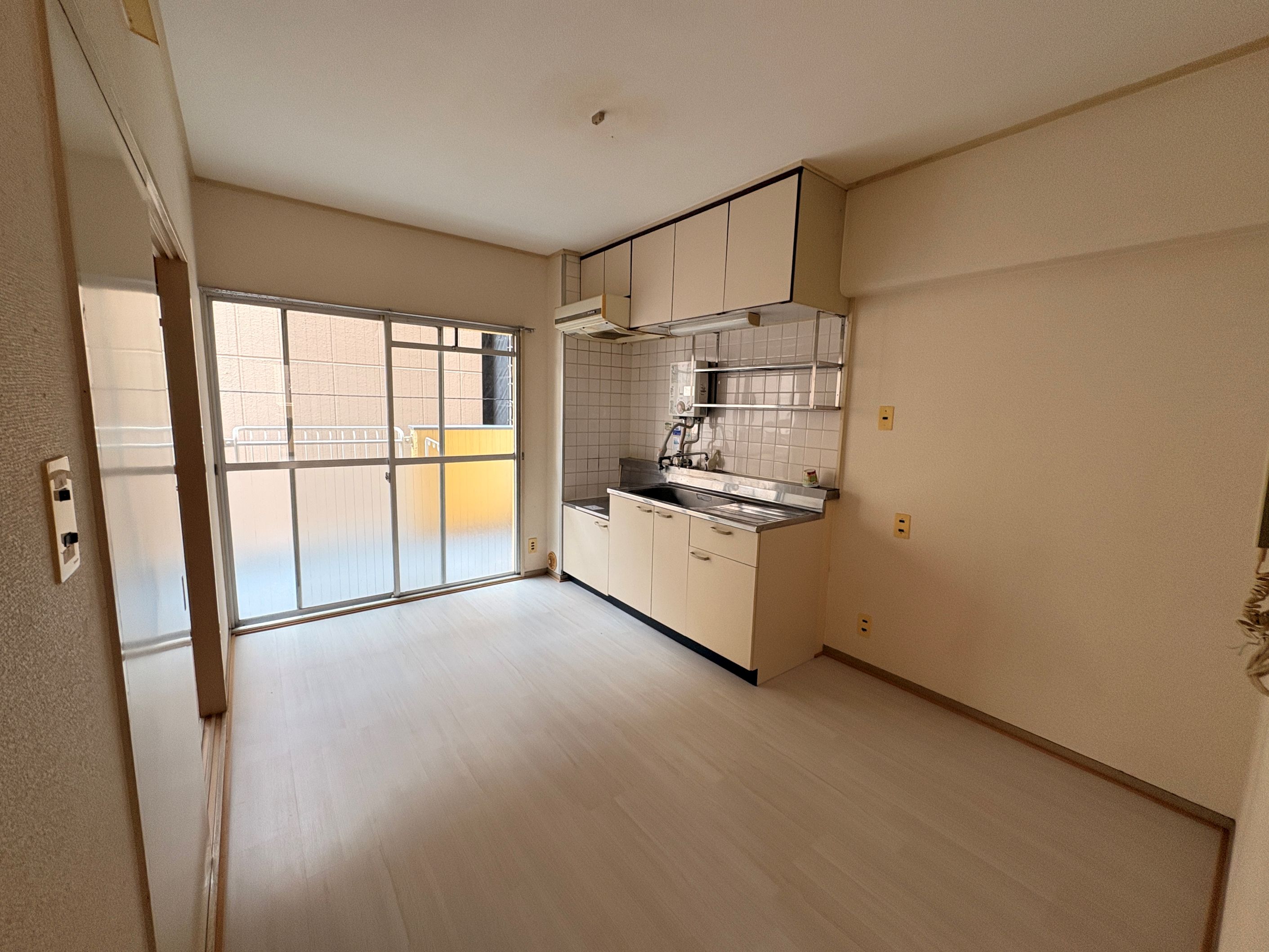 居室・リビング　リフォーム済