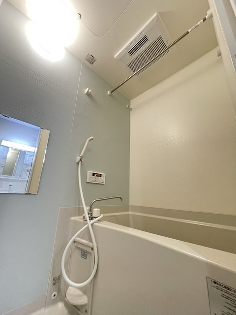 バス・シャワールーム　バスルーム