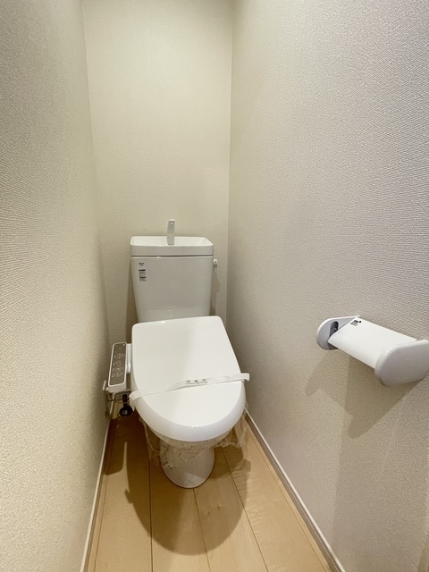 トイレ　シャワートイレ