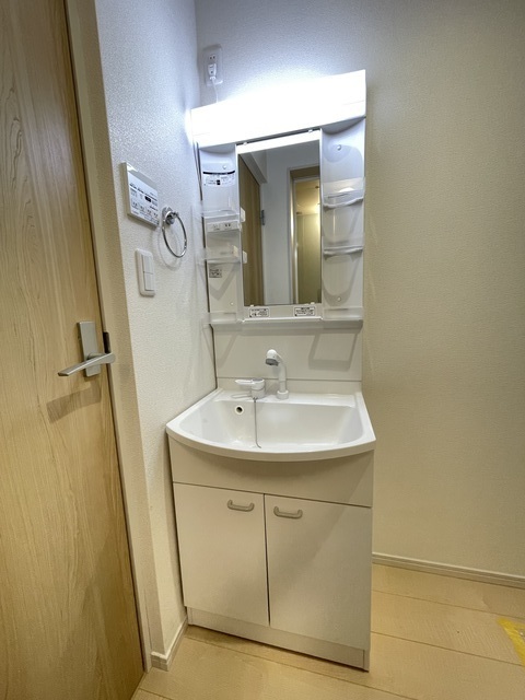 洗面設備　独立洗面台