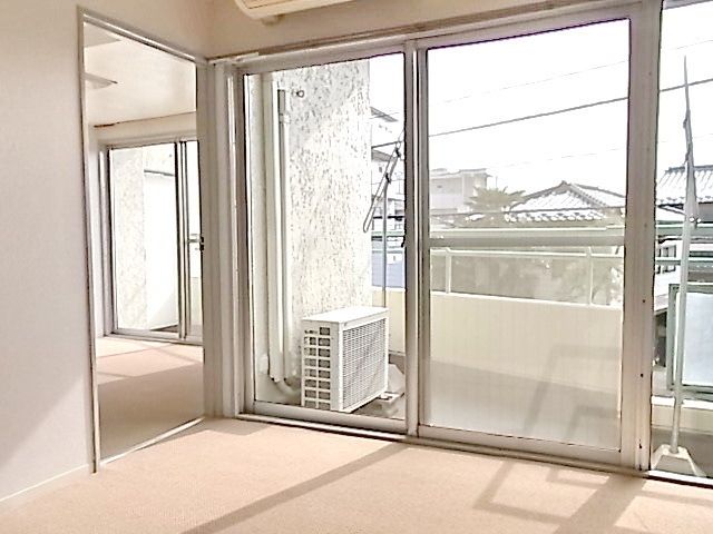 その他設備　★明るいリビング★