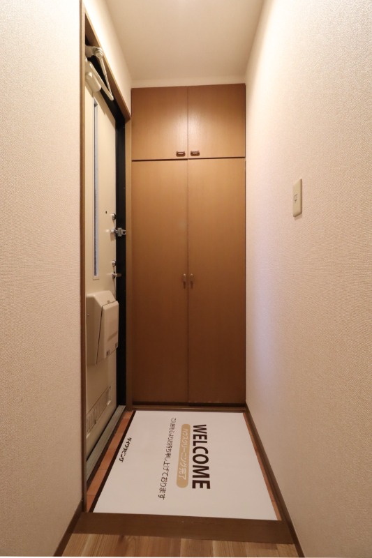 玄関　図面と現状に相違がある場合には現状を優先