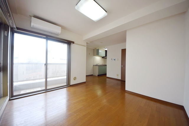 居室・リビング　～リビングでまったり～