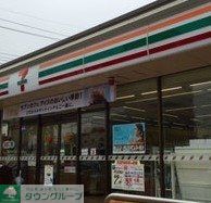 コンビニ　セブンイレブン名古屋弥富通1丁目店（コンビニ）まで520m