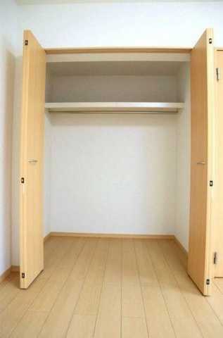 収納　エーデルシュタイン