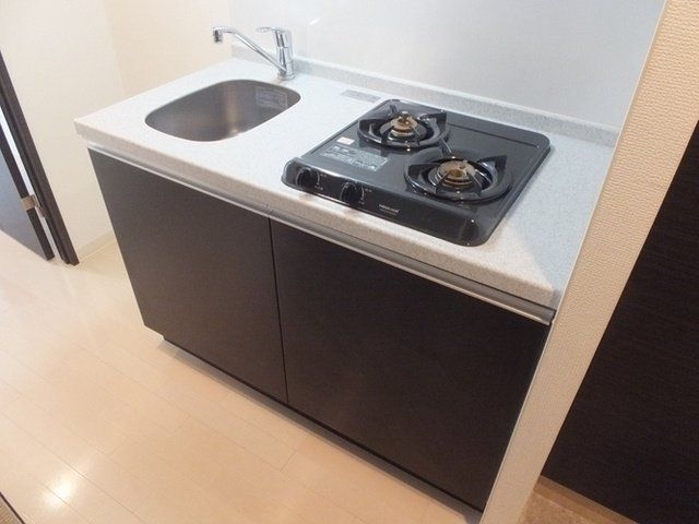 キッチン　システムキッチン２口コンロ