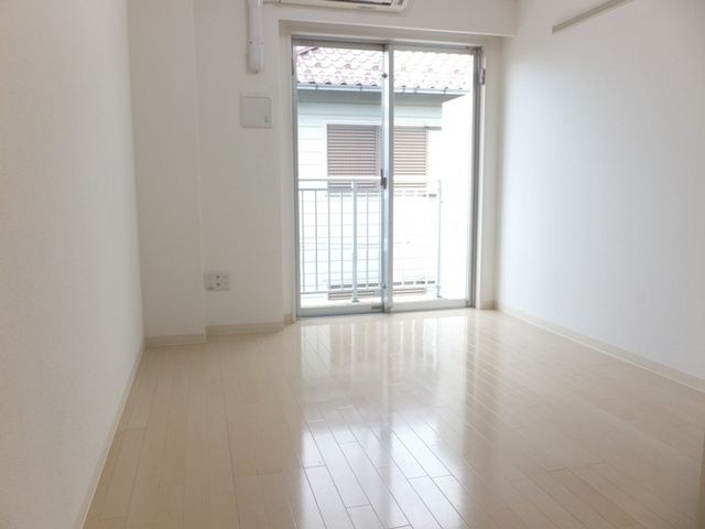 その他部屋・スペース　洋室６帖の１Ｋタイプ