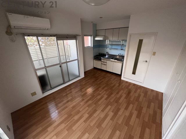 居室・リビング　エアコン付きで初期費用を抑えたい方にもおすすめです。