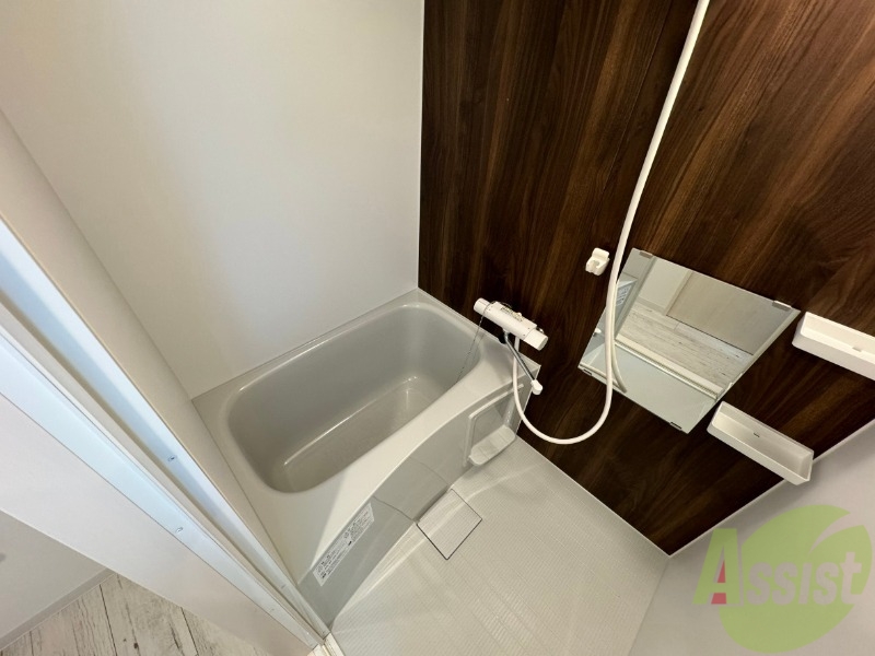 バス・シャワールーム　お風呂になります。一日の疲れを癒してくださいね。