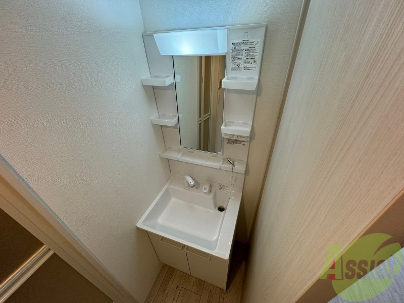 洗面設備　シャンプードレッサーで身支度もラクラクです！