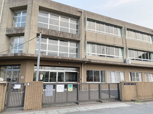 小学校　橘小学校（小学校）まで2094m