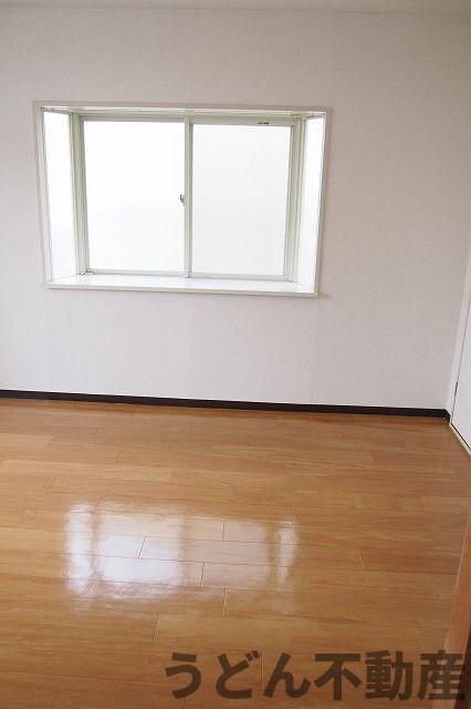 その他　うどん県のお部屋探しはうどん不動産へ うどんちゃんとLINE