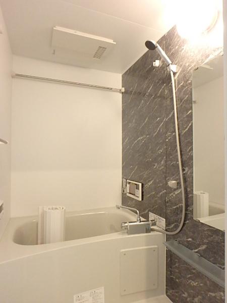 バス・シャワールーム　一日の終わりにお風呂でリラックスタイムを