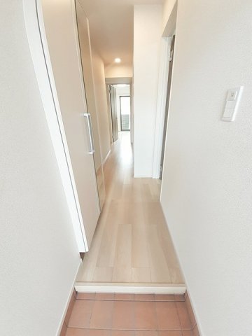 玄関　シンプルで使いやすい玄関です