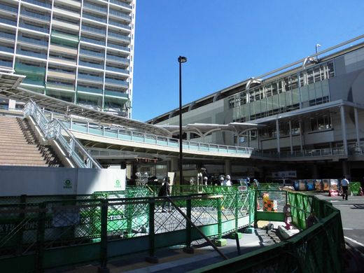 ショッピングセンター　あすとウィズ（ショッピングセンター）まで653m