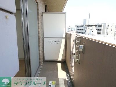 バルコニー　お部屋探しは株式会社　タウンハウジング　までお気軽にお問合…