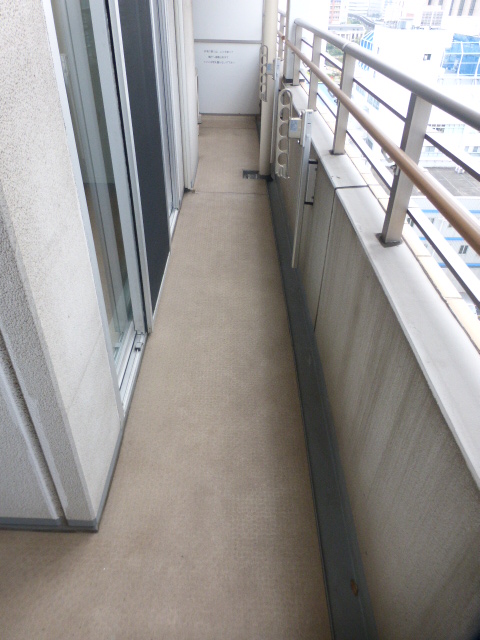 バルコニー　バルコニー