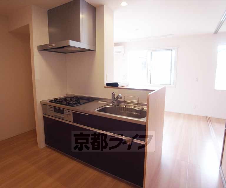 キッチン　お洒落なカウンターキッチンです。