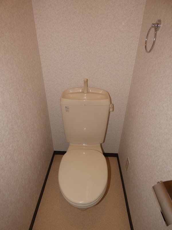 トイレ　トイレ※同物件別部屋画像の為仕様が異なる場合がございます