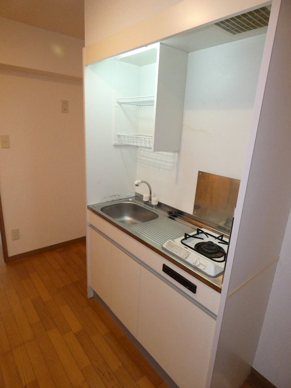 キッチン　※同物件別部屋画像の為仕様が異なる場合がございます