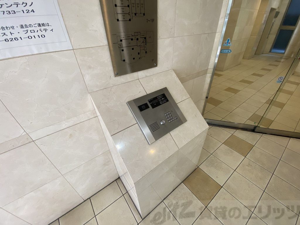 セキュリティ　下駄箱