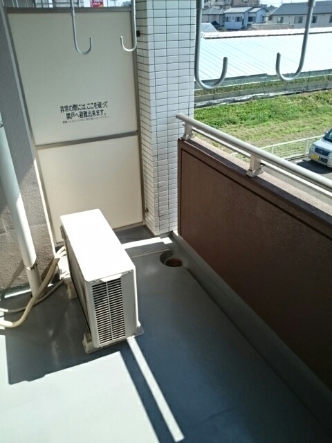 バルコニー　バルコニー