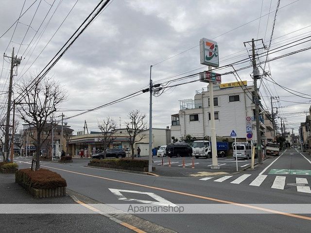 コンビニ　セブン－イレブン葛飾奥戸３丁目店（コンビニ）まで4812m
