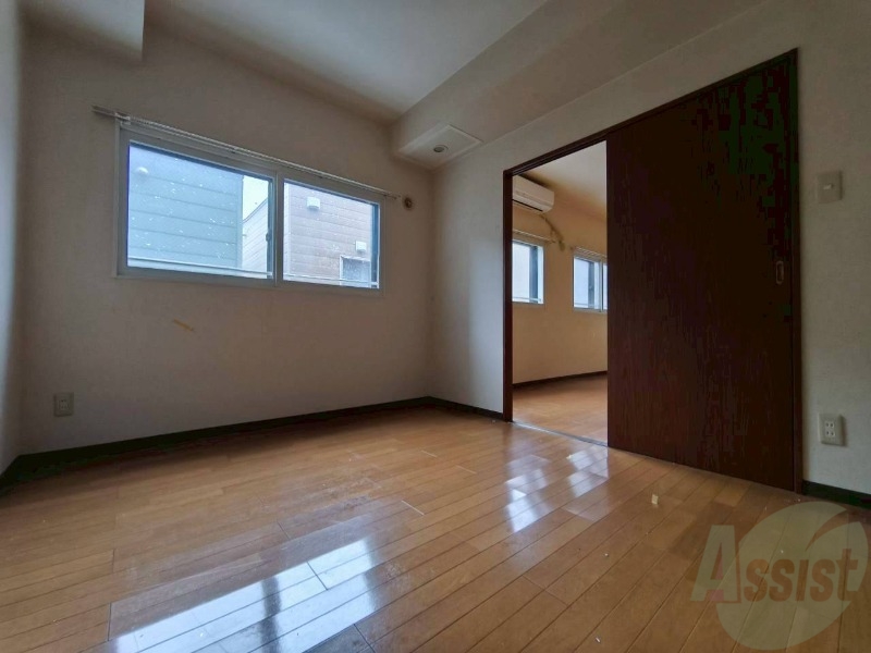 その他部屋・スペース　寝室です。部屋をどう使うかはあなた次第です！