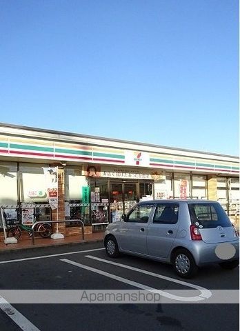 コンビニ　セブンイレブン（コンビニ）まで350m