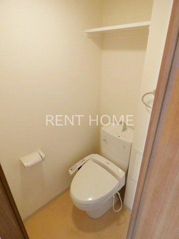 トイレ　ウォシュレット付き