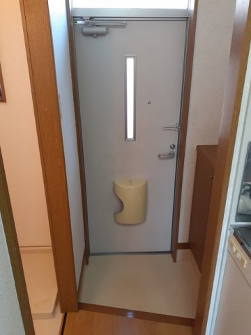 玄関　明るい玄関です