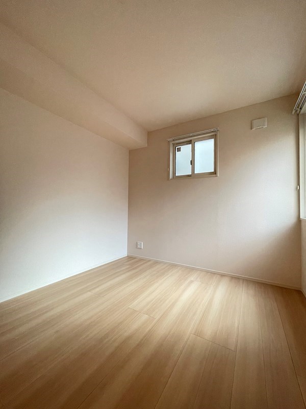 その他部屋・スペース　使い勝手のいい寝室です