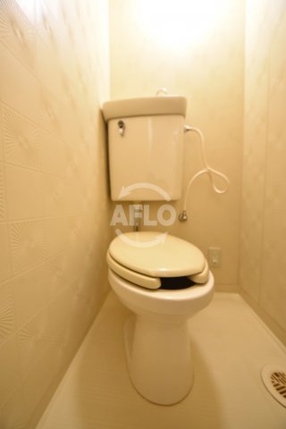 トイレ　梅田プレミアムコート　トイレ