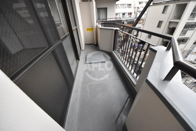 バルコニー　梅田プレミアムコート　バルコニー