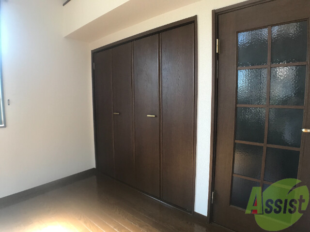 収納　収納があり、奥行きもあるので様々なものが収納できそうです。