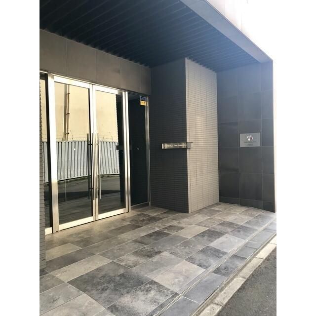 エントランス　建物の内部です