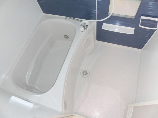 バス・シャワールーム　経済的な追焚付きバス