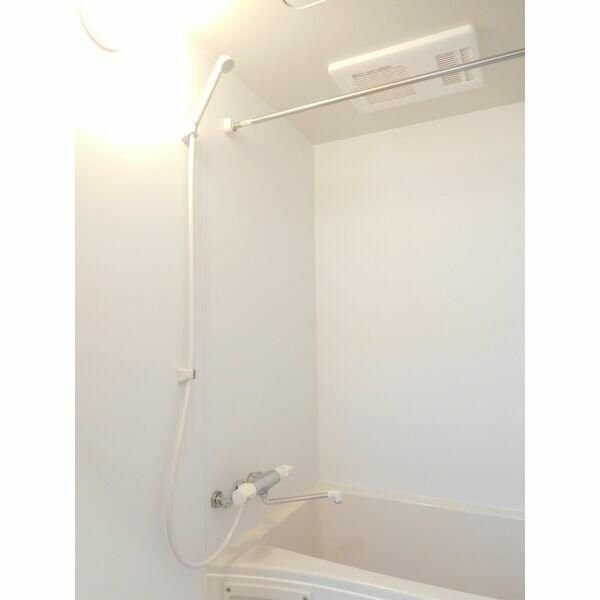 バス・シャワールーム　浴室