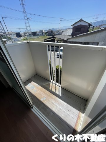 バルコニー　同タイプのお部屋です（現況を優先します）