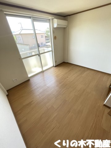 居室・リビング　同タイプのお部屋です（現況を優先します）