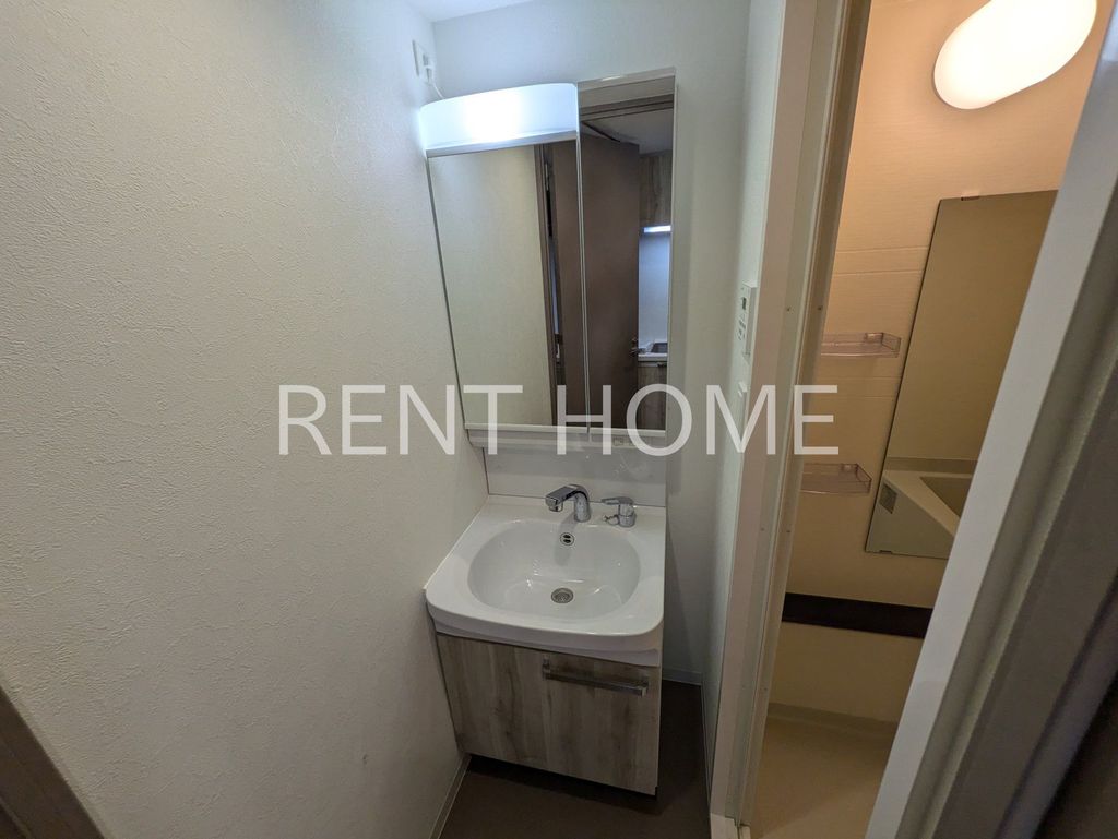 洗面設備　シャンプードレッサー