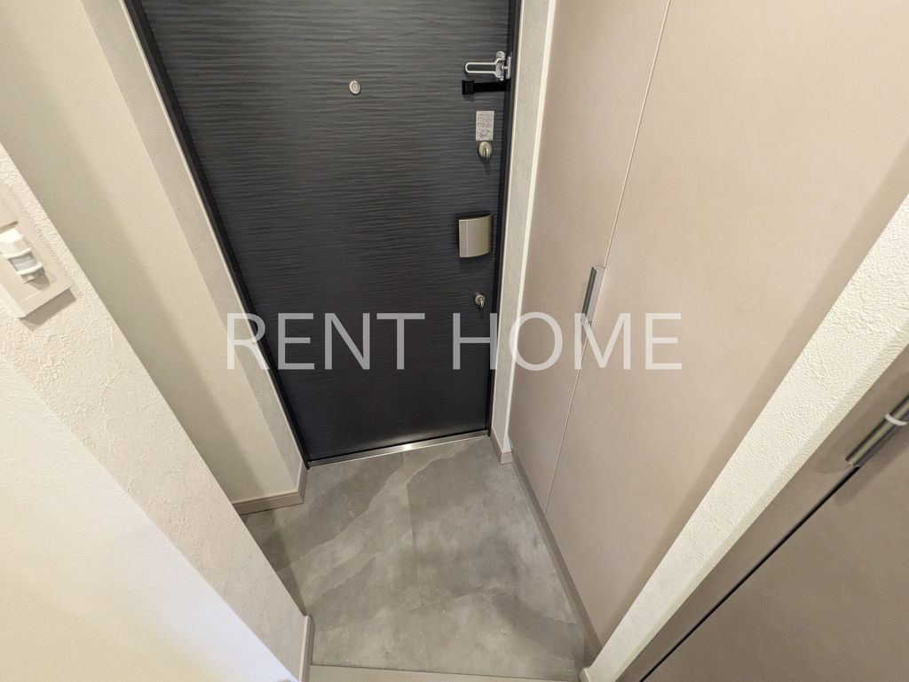 玄関　シューズボックスあります