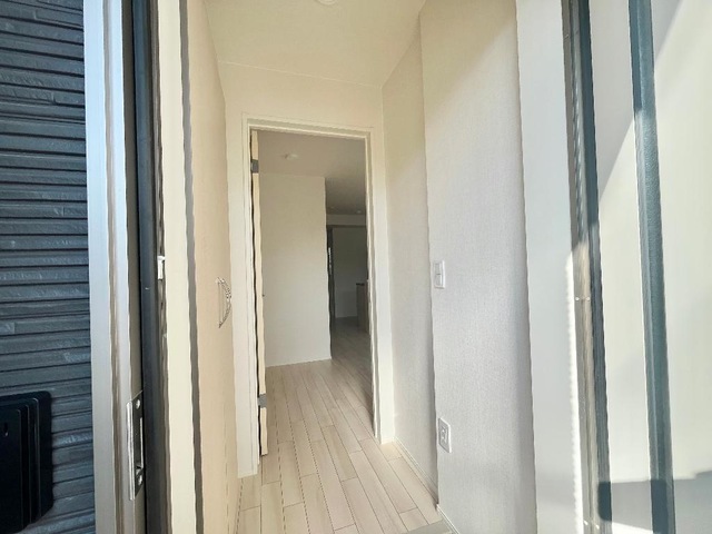 玄関　ゆったりとした玄関です※類似物件写真、現況優先