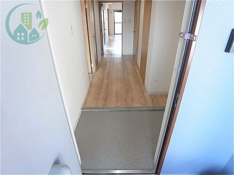 玄関　フロレセール南六甲(ネット無料)