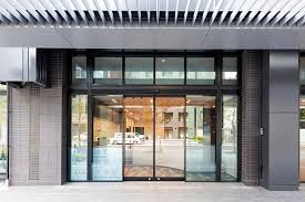 幼稚園・保育園　本町敬愛保育園（幼稚園・保育園）まで594m