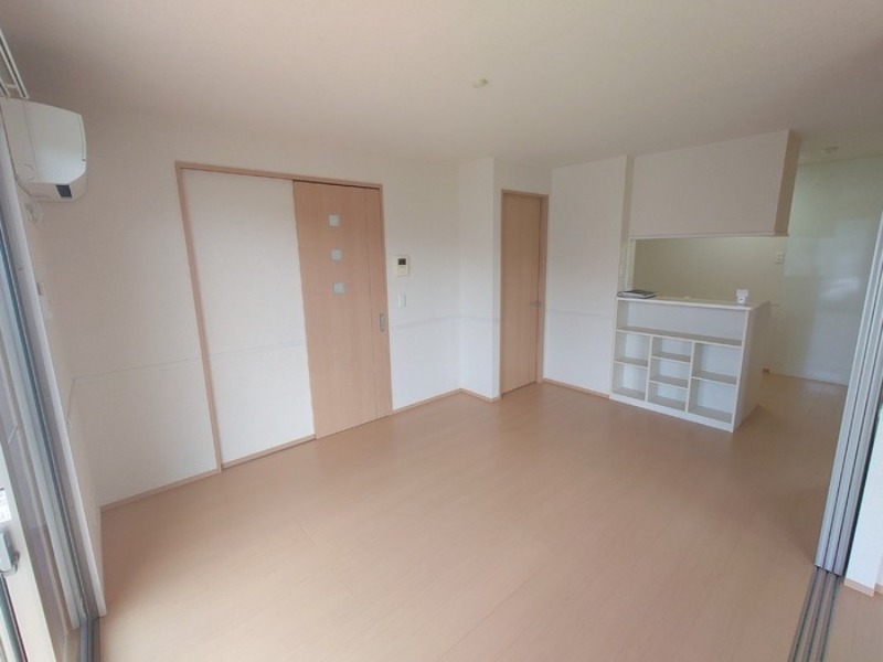 居室・リビング　図面と現状に相違がある場合には現状を優先