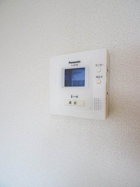 セキュリティ　来訪者の姿を確認できます。